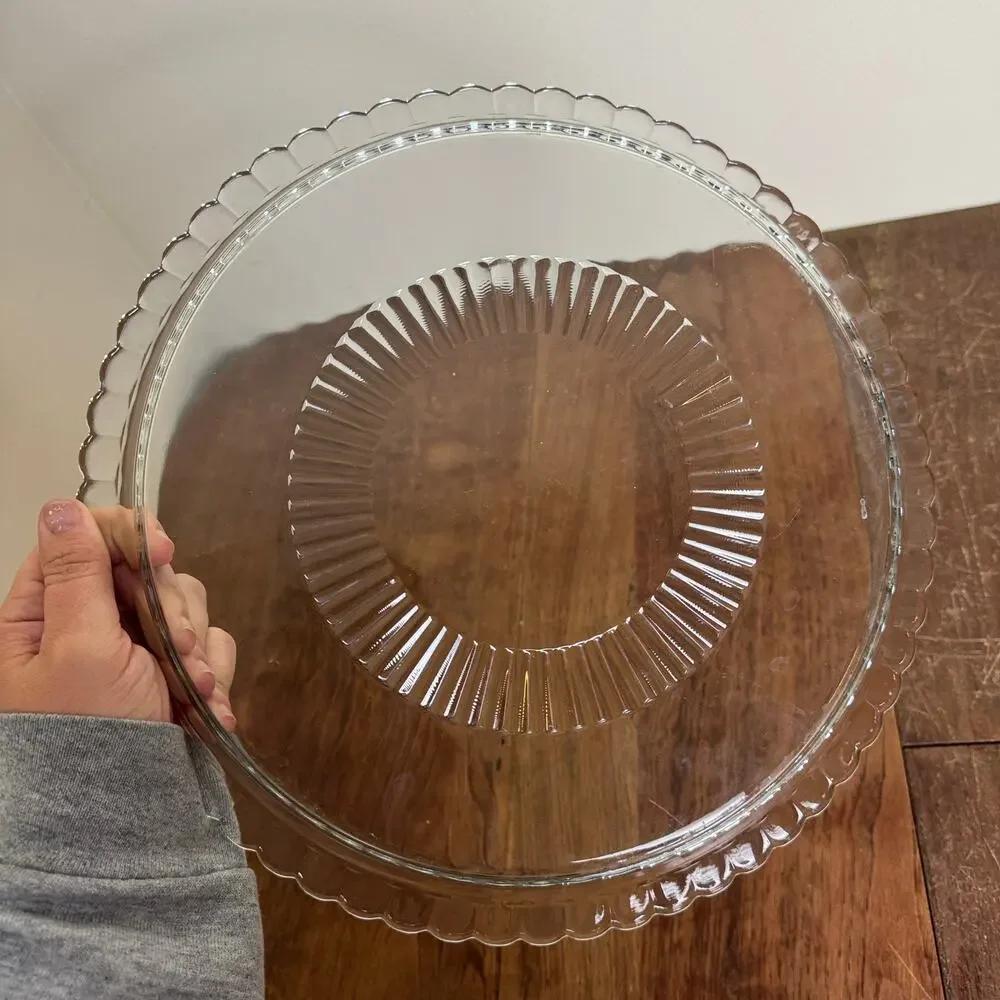 Arcoroc France Clear Glass 13‎ inch Scalloped Edge Ribbed Cake Serving Plate